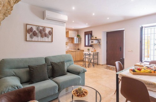 Setenil de las Bodegas Villa | Casa Cueva El Arrabal Setenil de las Bodegas by Ruralidays