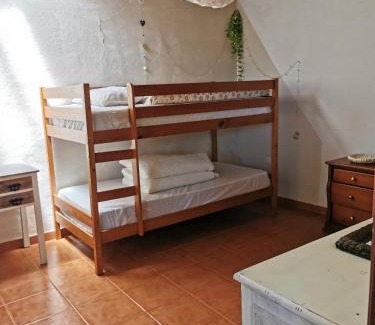 Pedrogao Grande House | Casa da Abelha- Beehouse