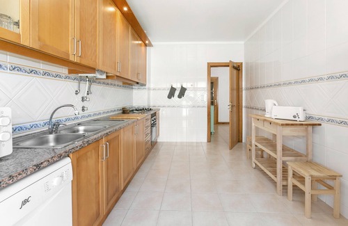 Peniche Apartment | Casa da Areia - Cozy Seaside Retreat