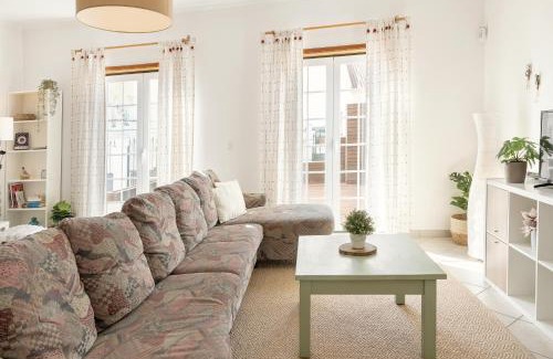 Atouguia da Baleia Villa | Casa da Barragem