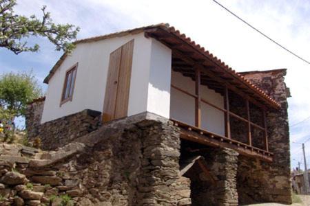 Casares House | Casa da Fonte de Travanca