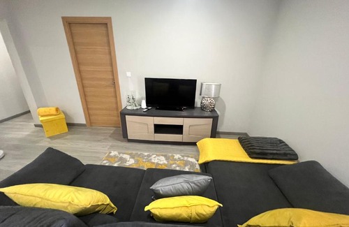 Paredes de Coura House | Casa da Portela