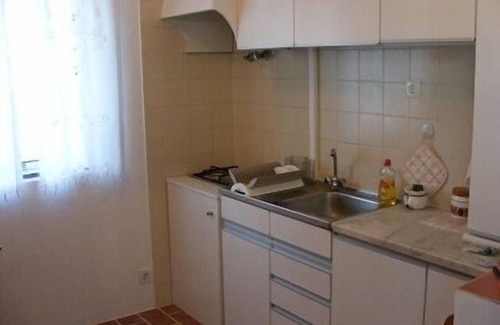 Manta Rota Apartment | Casa das Rodas - Private Jacuzzi & Hydrotherapy
