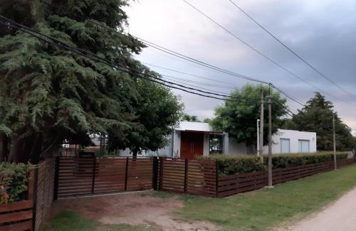 Real de San Carlos Cabin | Casa de artista