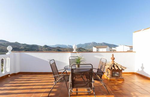 Montecorto House | Casa de Teones con piscina privada