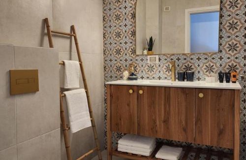Nahariya Apartment | Casa del Sol - דירת גן מהממת עם בריכה פרטית וממ"ד ליד הים באכזיב