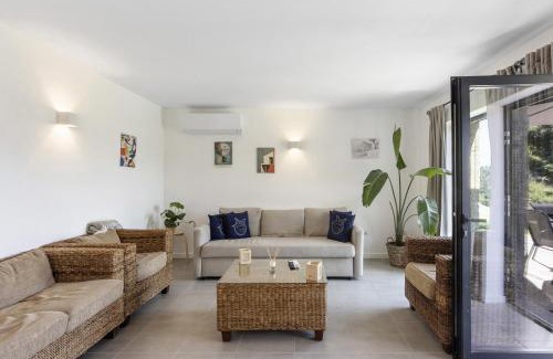 Baiao House | Casa Do Alago