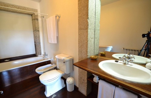 Ponte da Barca Bed & Breakfast | Casa do Correio Mor