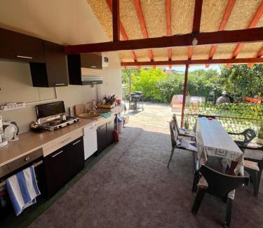 Techirghiol House | Casa Dorina