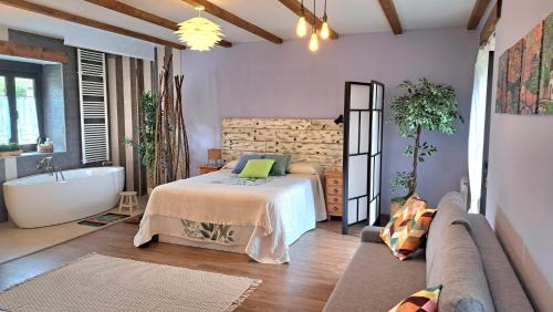 Rosinos de la Requejada House | Casa El Filandar