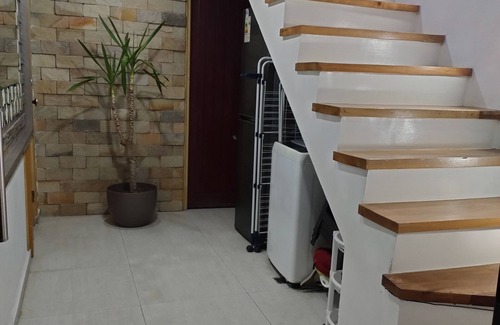 San Ramon House | Casa Entera con 5 Habitaciones 2 Baños y Estacionamiento Para 2 Vehículos