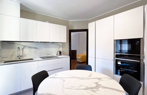 Lecco Apartment | Casa Fiore - Affitti Brevi Italia