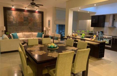 Flamingos House | Casa Flamingos Coco