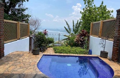 Suchitoto House | Casa Flor de Pajaro, vistas panorámicas increíbles al lago