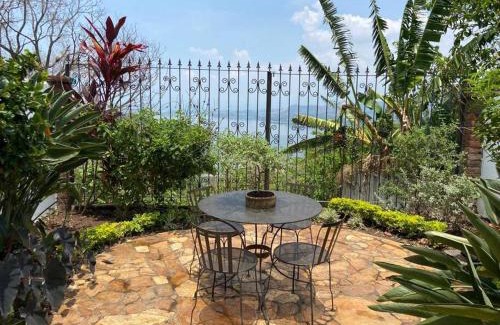 Suchitoto House | Casa Flor de Pajaro, vistas panorámicas increíbles al lago
