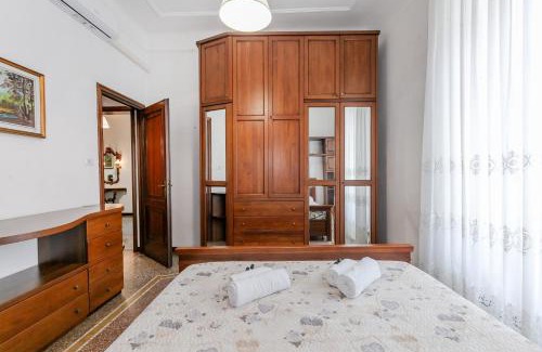 Savona Apartment | "Casa Franca" Sea Front with WiFi & Air Conditioning