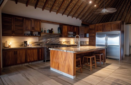 Libertad House | Casa Gaby - A luxurious, beachfront villa