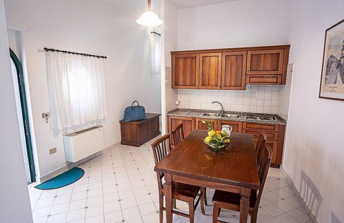 Sorrento Historic Centre House | Casa Graziella B: A characteristic apartment located in the center of Sorrento, with Free WI-FI.