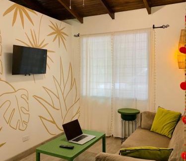 Paraiso House | Casa Hoja Eco-Cabina Surf House