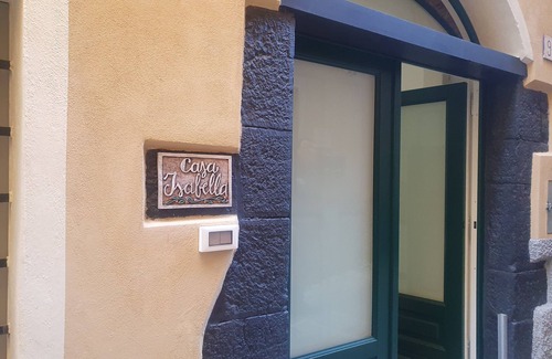 Borgo Antico Apartment | Casa Isabella Monterosso