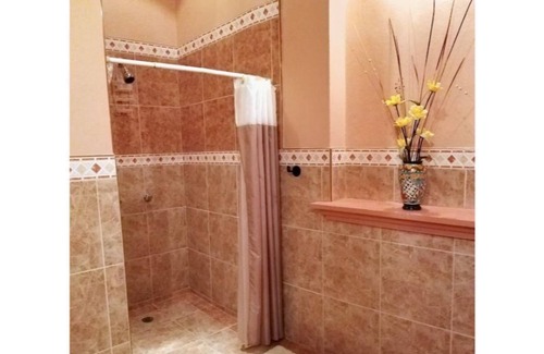 Colonia Centro House | Casa Izamal - 4 Large Suites, Private Pool, Walking Distance to Restaurants