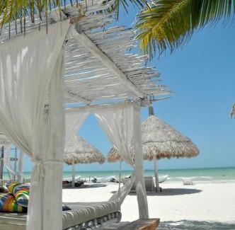 Isla Holbox Hotel | Casa Las Tortugas Petit Beach Hotel & Spa