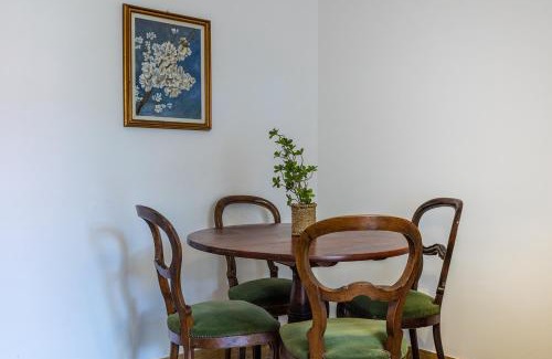 Finale Pia Apartment | Casa Lella con Giardino e Parcheggio Privato