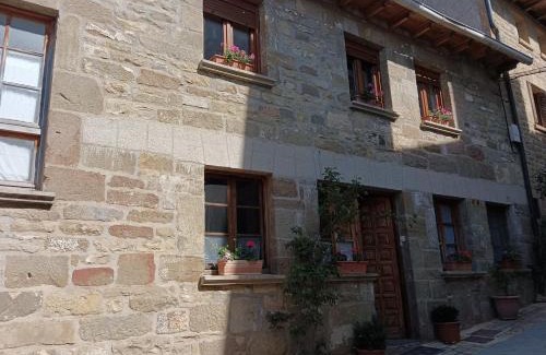 Isuerre House | Casa Lorente en Isuerre