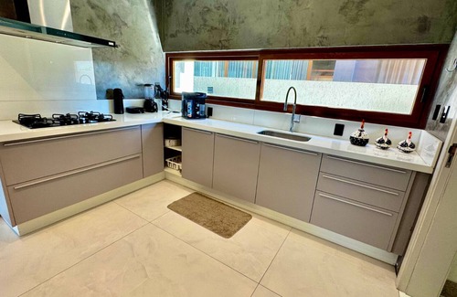 Canto do Mar House | Casa Mar 49 Beachfront Mansion With 8 Suites in Guarajuba Paraíso Condominium