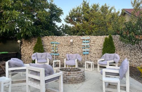Mangalia House | Casa Nich