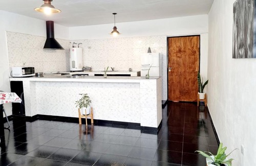 La Rioja Apartment | CASA NOSTRA Departamento tipo casa con cochera