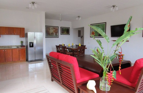 Playa Negra Apartment | Casa Pacifico 2-bedroom Apartment #3 "Toucan"