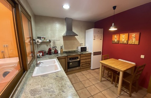 Montblanc House | Casa Para 10 Personas en el Centro Histórico de la Villa Medieval de Montblanc