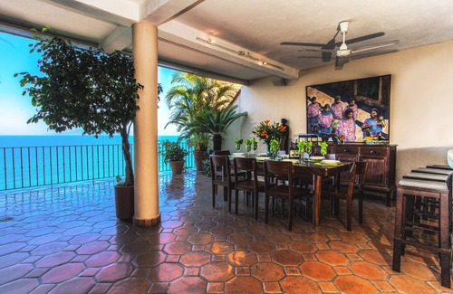 Amapas Villa | Casa Perezoso above Playa Los Muertos - Great Central Location