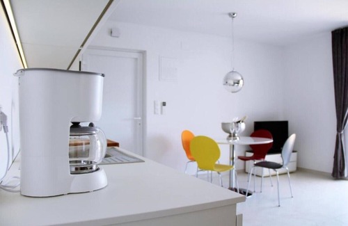 Seget Donji Apartment | Casa Perisia - modern vacation apartment in a wonderful location with a view of the Adriatic Sea