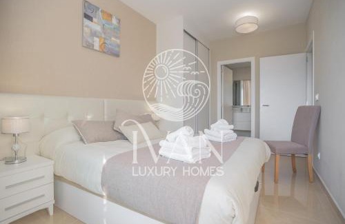 Cabanes Apartment | Casa Ralf Ivan Luxury Homes 9ªPlta Sur 1ªLinea