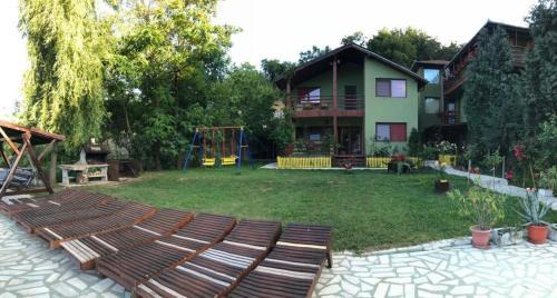 Orsova House | Casa Rares