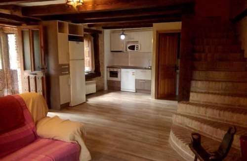 Roscales de la Pena Cottage | Casa Rural La Tila for 8 people