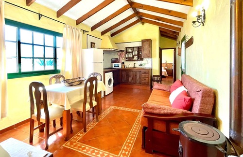 Isora Cottage | Casa rural con vistas al mar,Terraza con barbacoa