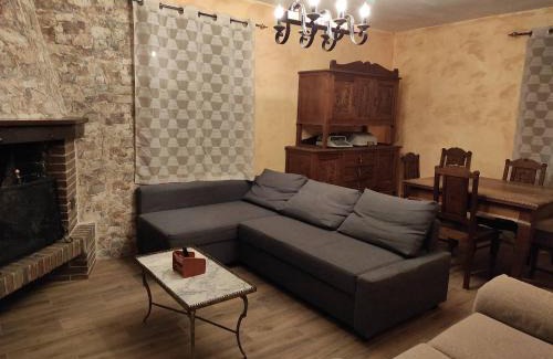 Alija del Infantado House | Casa Rural La Vizana