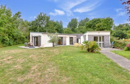 Gouville-sur-Mer House | Casa Sitha magnifique maison de vacances de 110m2 à proximité des plages