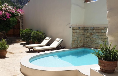 Spilion Apartment | Casa Sofia Apt#1, By Hellocrete