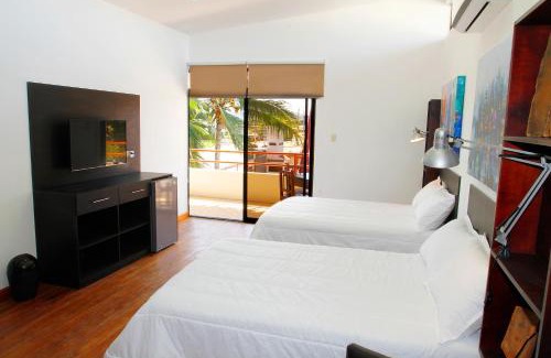 Playas Hotel | Casa Taller Ramirez
