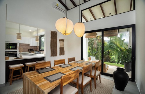 La Garita House | CASA TURRÚ Charming 3 bedroom home special for reconnecting nature and family.