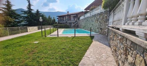 Plassi Apartment | Casa Vacanza Glicine