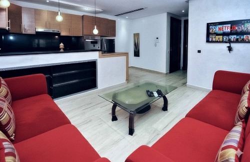 Belvedere House | Casa Voyageurs - Stylish 1BR