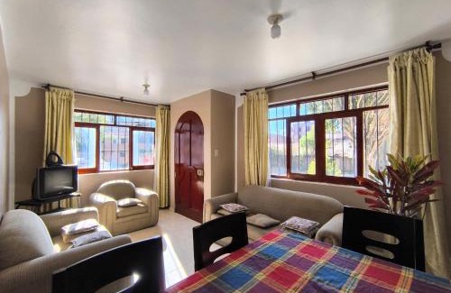 Huaraz House | Casa Waraq