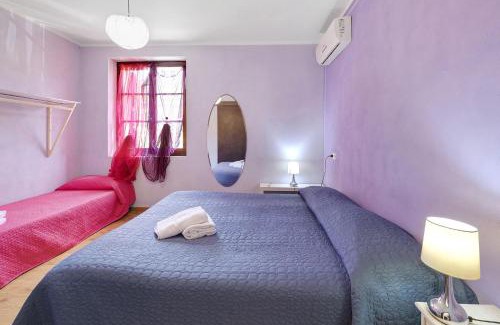 Gorra Apartment | Casabianca - The best for bikers