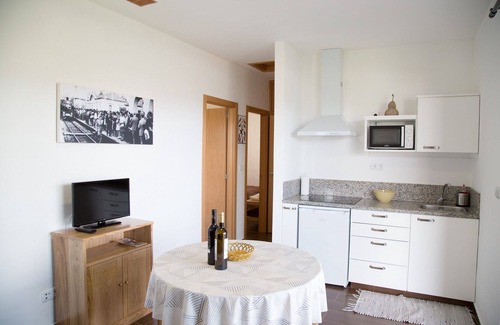 Cabeceiras de Basto House | Casas do Paço - Holiday Homes, Casa Azul