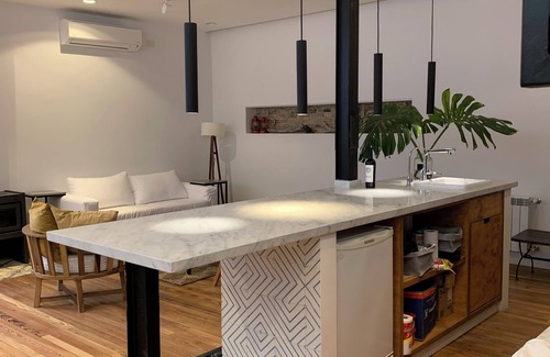 Villa Crespo House | CasaSerranoBA - stunning 2000ft2, 4bed 5bath Palermo property
